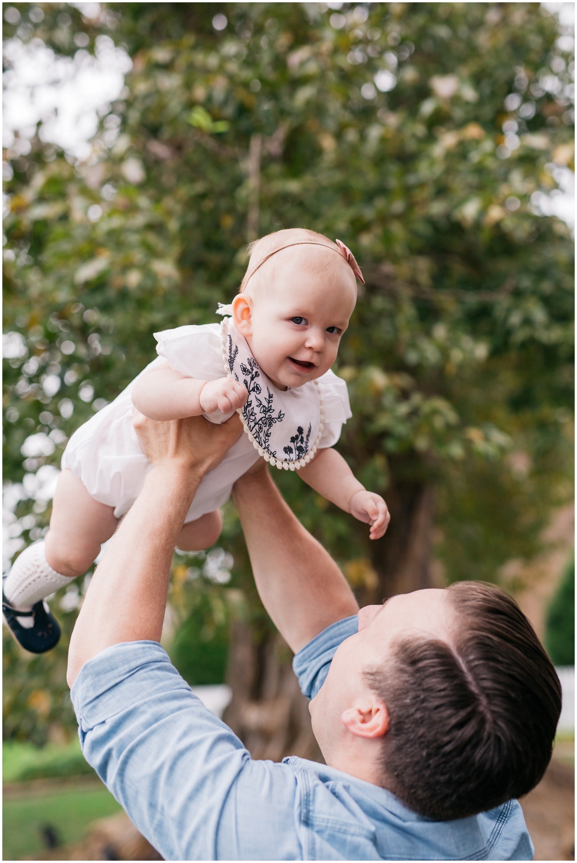 Nashville Fall Mini Sessions at Carnton Plantation in Franklin, TN by family photographer Meredith Teasley