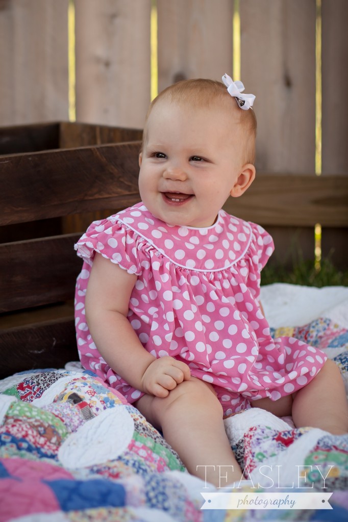 Emmaline | 9 Month Baby Photos | meredithteasley.com